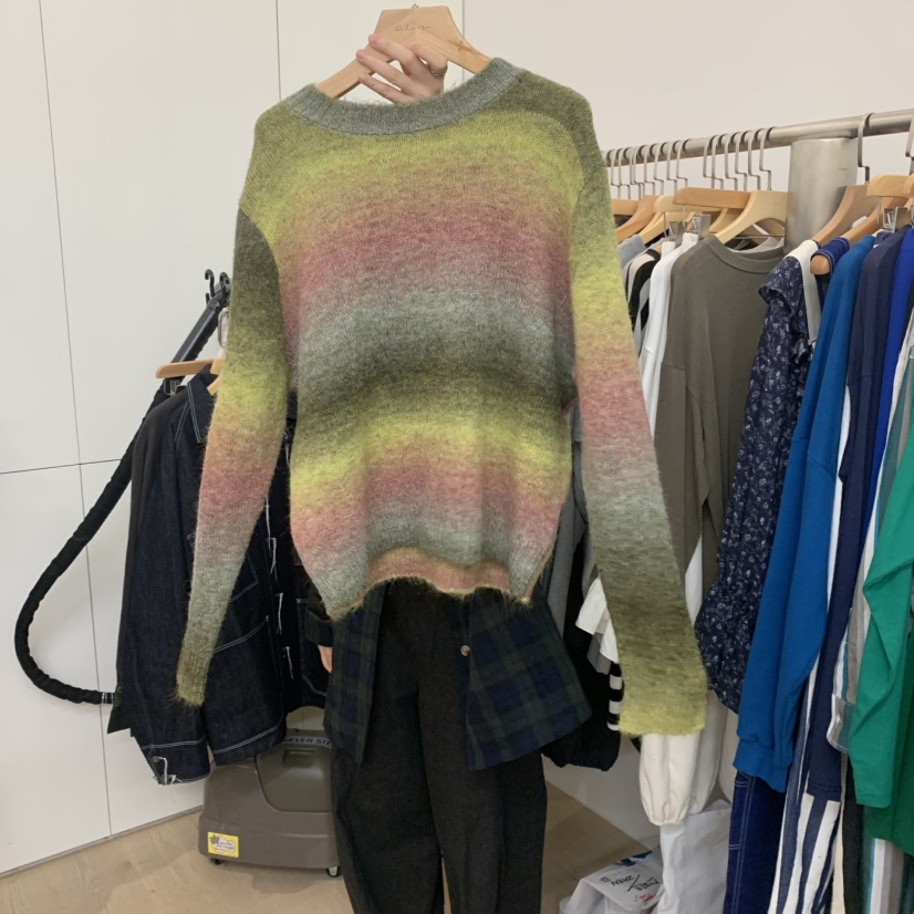服裝設(shè)計(jì)中的編號藝術(shù) 從250901-0397看產(chǎn)品編碼的奧秘